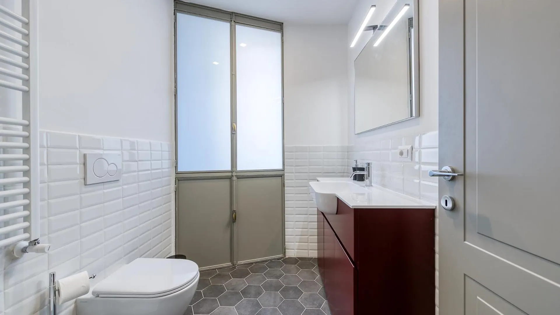 Clausim Domus: New Brightful Flat Next To The Vatican Roma Italia